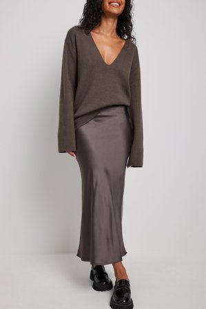 Rianne Meijer x NA-KD Midikjol i satin - Satinkjolar - Brun - EU 36