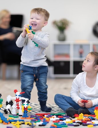 Plus-Plus Plus-Plus Big / Metal Suitcase Basic - Multi/patterned - ONE SIZE