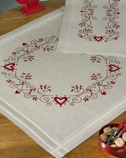 Broderipakke Duk Hjerter - Permin