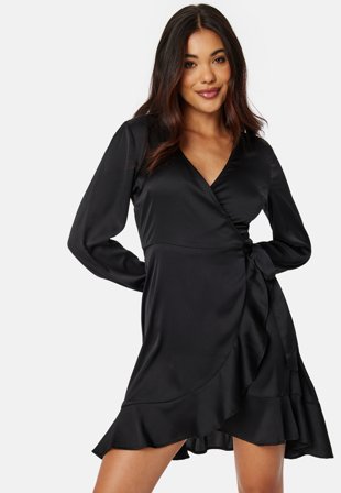 BUBBLEROOM Emiliana Wrap dress Black Klær