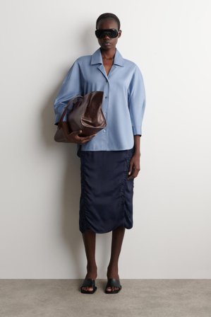 COS Femme Chemise Sculpturale En Coton in Bleu