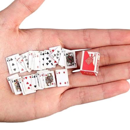 Förtjusande Mini Finger Pokers Intressanta fashionabla pokerleksaker för kontoret Mini