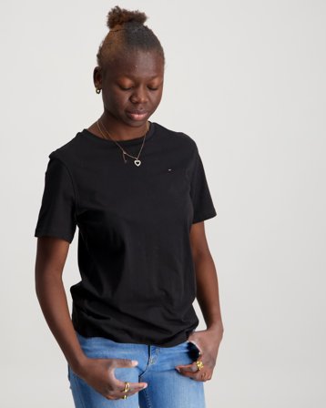 Tommy Hilfiger BOYS BASIC CN KNIT S/S Svart T-shirts Tjej - Kids Brand Store