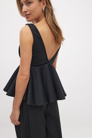 NA-KD Peplum Top - Ærmeløse toppe - Sort - M
