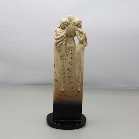 Veistetty käsinmaalattu hahmo, Kolme Sisarta -figuuri My Side S:ltä