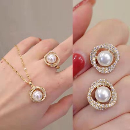 Koreansk version naturligt pärlhalsband nyckelben titanstål örhängen ring halsband set med tre