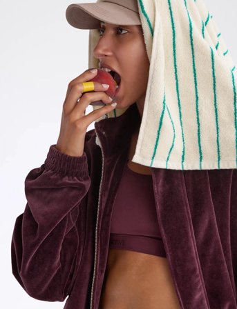 7 DAYS Active Organic Velvet Jacket - Burgundy - L