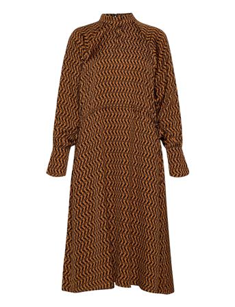 Paulineiw Dress Polvipituinen Mekko Ruskea InWear