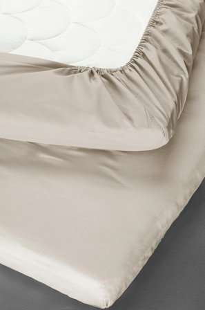 Jotex - Stretchlaken Økologisk Beige - ZACK - Kjøp Dra-på-laken hos Jotex