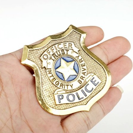 1. elokuvan rekvisiitta Cosplay-korut Judy Police Badges Brooc