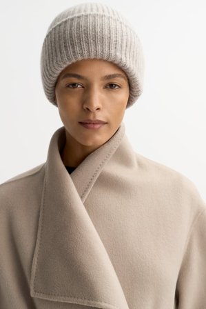 Soft Goat - Ribbed beanie - One Size - Greige