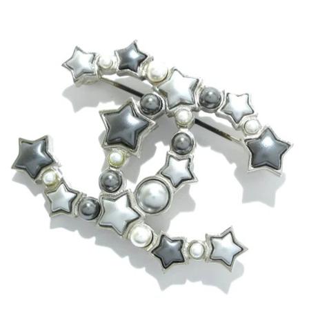 Chanel Vintage Pre-owned Brooch , Grijs , Dames , Maat: ONE Size Vintage Sieraden