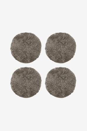 Skinnwille - Saueskinnspute Round Curly 4-pakning - Grå - Sitteputer & stolputer - 34 - Fra Homeroom
