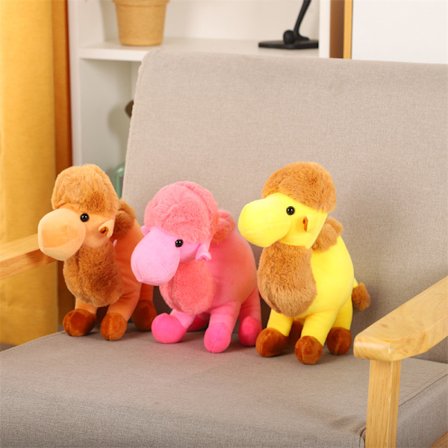 Kamel - nio tums plyschleksaker