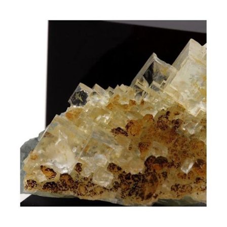 Fluorit + Kvarts 124,8 karat