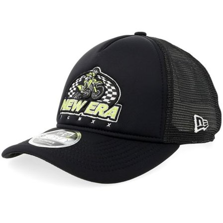 New Era - Svart trucker Keps - Ne Graphic M-crown Black A-frame Trucker @ Hatstore