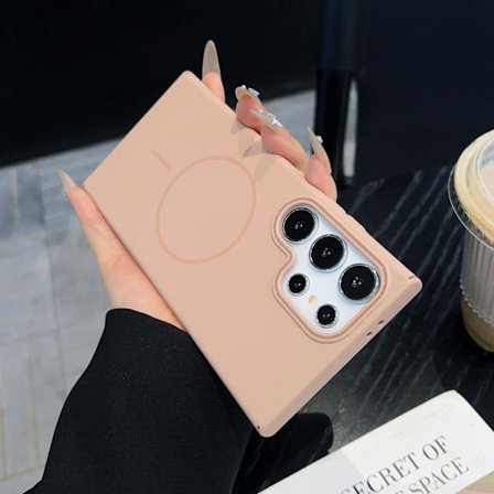 Samsung S25 Ultra puhelinkotelo, matta kova kotelo, aavikkokulta.