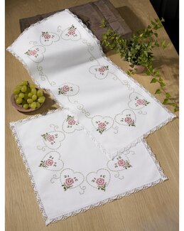 Broderipakke Hjerter - Duk - Västgöta Broderi