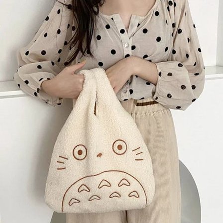 Tegneserie Totoro Broderi HVIT Hvit