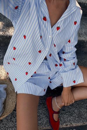 Kezia Cook x NA-KD Shorts med broderidetalj - Sommarset - Blå,Stripe - EU 34