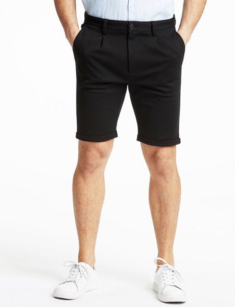 Lindbergh Pleated Shorts - Black - L