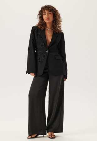 Bubbleroom Ateljé Remake 3D Flower Blazer Black S