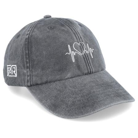 Fair - Zwart unconstructed Cap - Heart & Heartbeat Washed Black Dad Cap @ Hatstore
