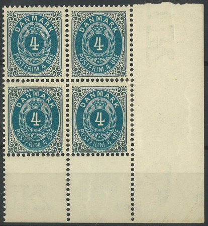 Danmark - AFA 23C 4-blok med 3 postfriske og 1 ubrugt mærke