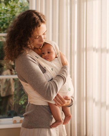 Bärsjal till nyfödd eller bebis i ekologisk bomull | Moonboon