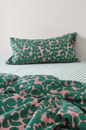 Jotex - Putetrekk 50x90 Cm Økologisk Rosa/grønn - KNOTA - Kjøp Putevar hos Jotex