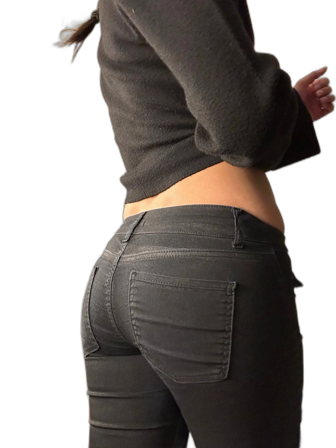 Svarta skin lackade bootcut byxor med fickor