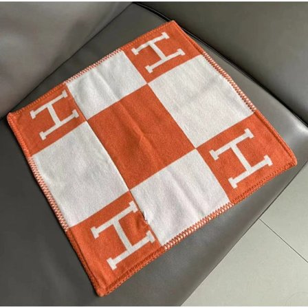 Putetrekk Nordisk ins pute to-i-ett kontorryggstøtte luksuriøs dobbelbruk sofapute oransje oransje