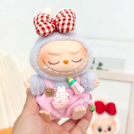 [HH] Flockad Monsterdocka Blind Box Nyckelring Dockkläder Docka DIY Tillbehör 15CM Litet Monster Pip Byxor Klä Upp