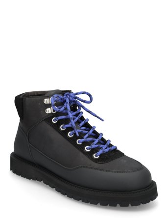 Olaf Lace-Up Boot - Black Crazy Hor Black Garment Project
