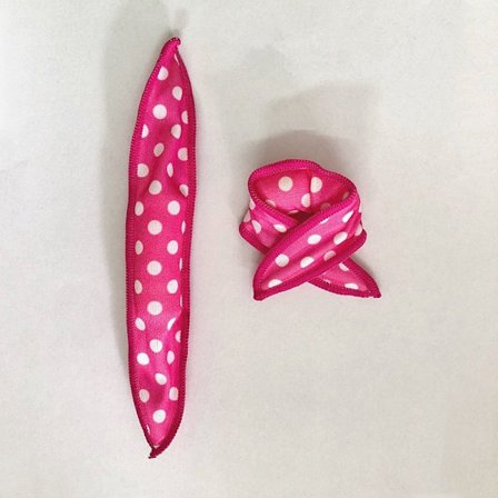 2 stk. Pinkfarvede fleksible svampeskumhårruller, ingen varm magi