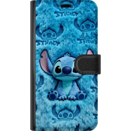 Xiaomi Redmi 14C Lompakkokotelo Stitch istuu pehmeällä sinisellä kuvioinnilla, jonka kasvot ja korvat toistetaan tekstuurina, luoden söpön ja kod