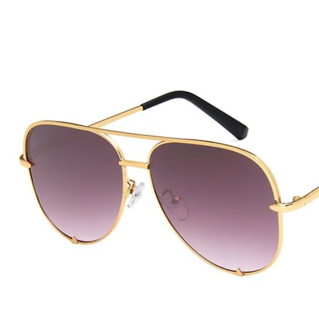 Eleganta Solglasögon som är Polariserade