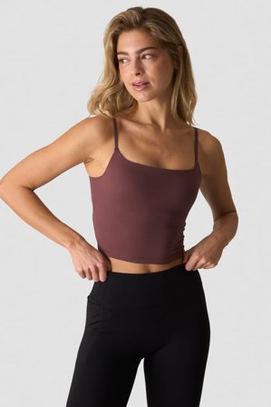 ICANIWILL - Nimble 2-in-1 Tank Dull Berry Red- Tanks - Dames - sportkleding van ICIW