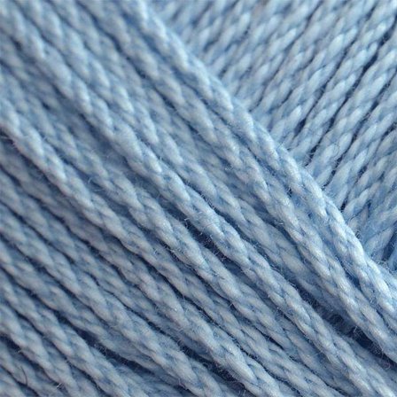 12/6 heklegarn, lyseblått