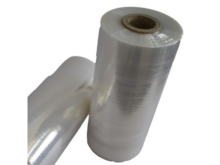 Maskinsträckfilm återvunnen 50cmx2000m 17my - Lyreco - Emballage och lagerutrustning - Sträckfilmer och toppark - Sträckfilmer - Manuell