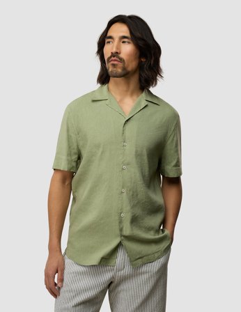 Shaping New Tomorrow - Refined Linen Bowling Short Sleeve Shirt - Tea - Herre - Størrelse L