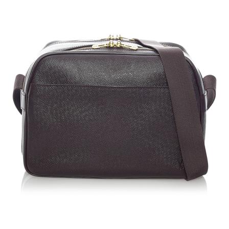 Louis Vuitton Vintage, Pre-owned Taiga Reporter PM Leather Bruin, Dames, Maat:ONE Size