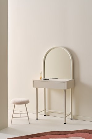 Jotex - Sminkebord Beige - RUE - Kjøp Sminkebord hos Jotex