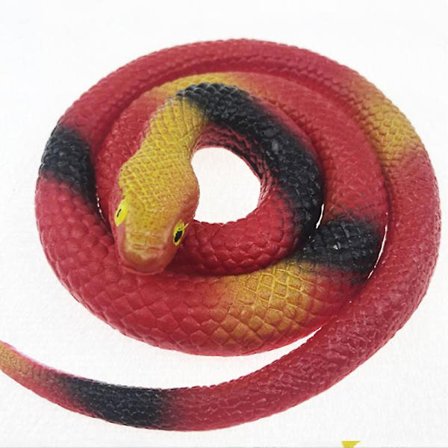 Miljøvenlig gummislangeprank legetøj blød lim falsk slange Halloween prank legetøjsslange