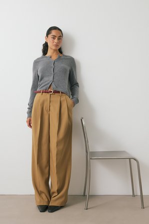 NA-KD Pantalon large de tailleur à plis - Pantalon cigarette - Beige - EU 32