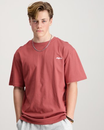 MAGGIORE Relaxed Print T-shirt Röd T-shirts Kille - Kids Brand Store