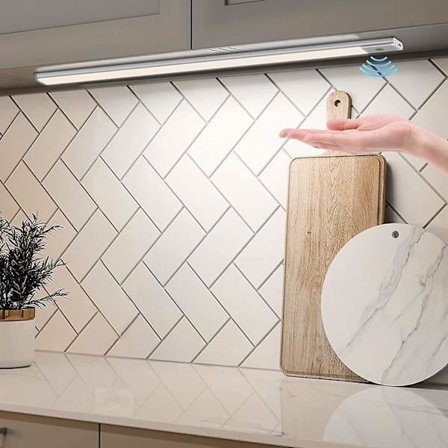 Led-strimmel til køkken under skab med sensor, 60 cm 2 i 1 skabsllampe USB genopladelig og 5v DC-drevet led-bar trådløs skab batteridrevet