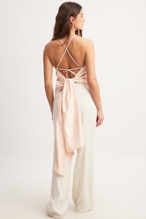 NA-KD Trail Open Back Top - Sommertøj - Lyserød - EU 36