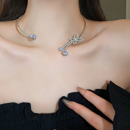 Zirkon vatten droppe choker halsband, lätt lyx, nisch high-end, krage, höst- och vinterklänning, mångsidigt temperament tillbehör