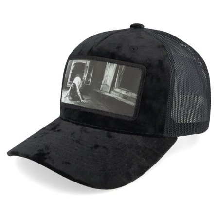 Scenes - Svart trucker Keps - Tv Broken Velvet Black/Black A-frame Trucker @ Hatstore